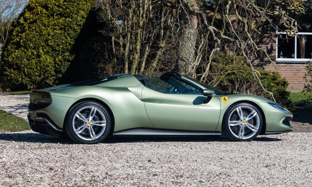 RAOW-ferrari-296-GTS_0000s_0025_RAOW-Ferrari-296-GTS-16