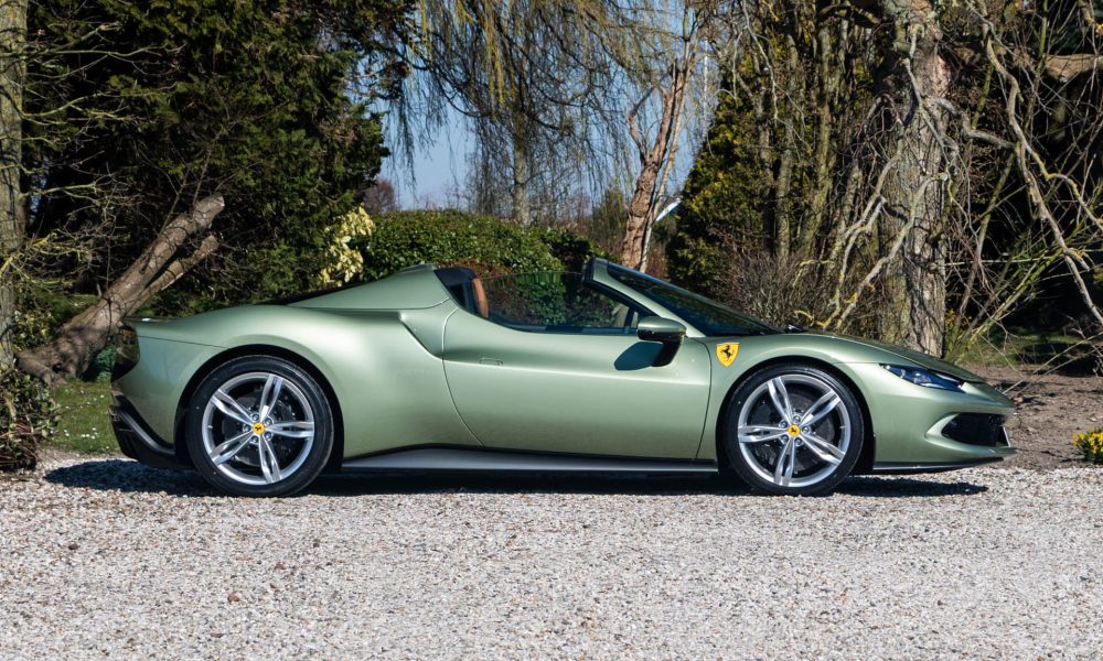 RAOW-ferrari-296-GTS_0000s_0026_RAOW-Ferrari-296-GTS-15