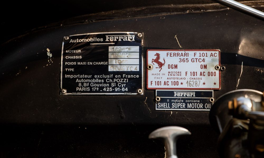 RAOW-ferrari-400_0001_Selectie Ferrari400-29