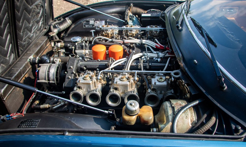 RAOW-ferrari-400_0002_Selectie Ferrari400-28