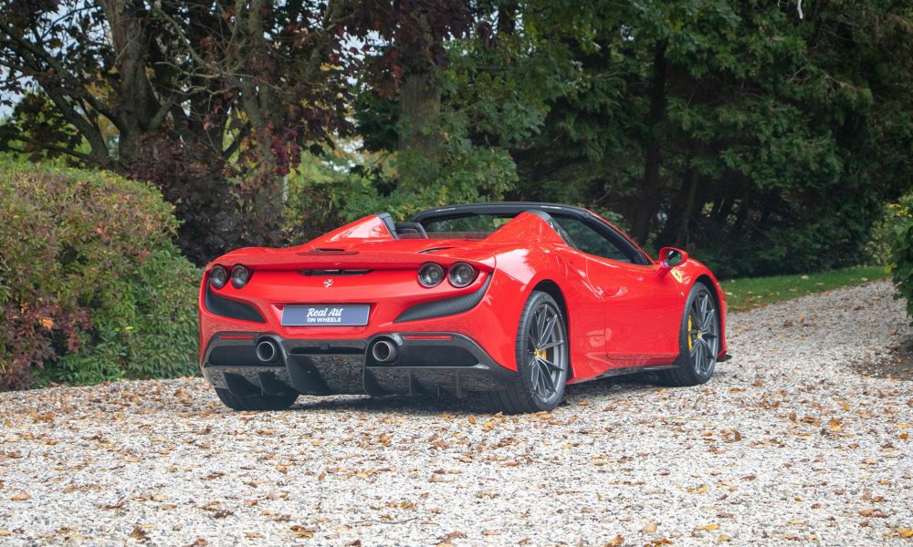 RAOW ferrari f8-12