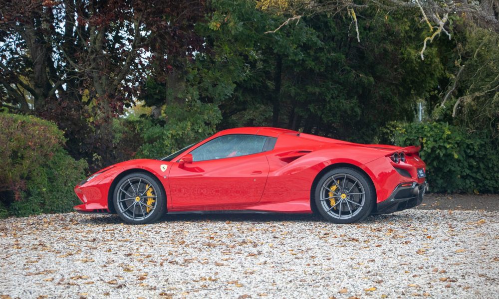 RAOW ferrari f8-19