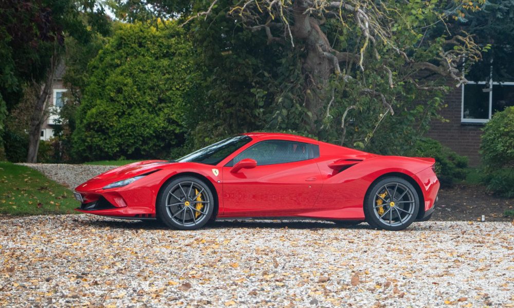 RAOW ferrari f8-21