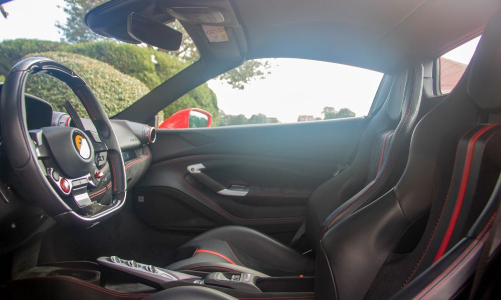 RAOW ferrari f8-35
