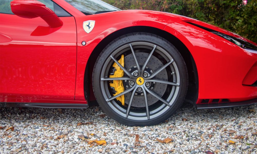 RAOW ferrari f8-44