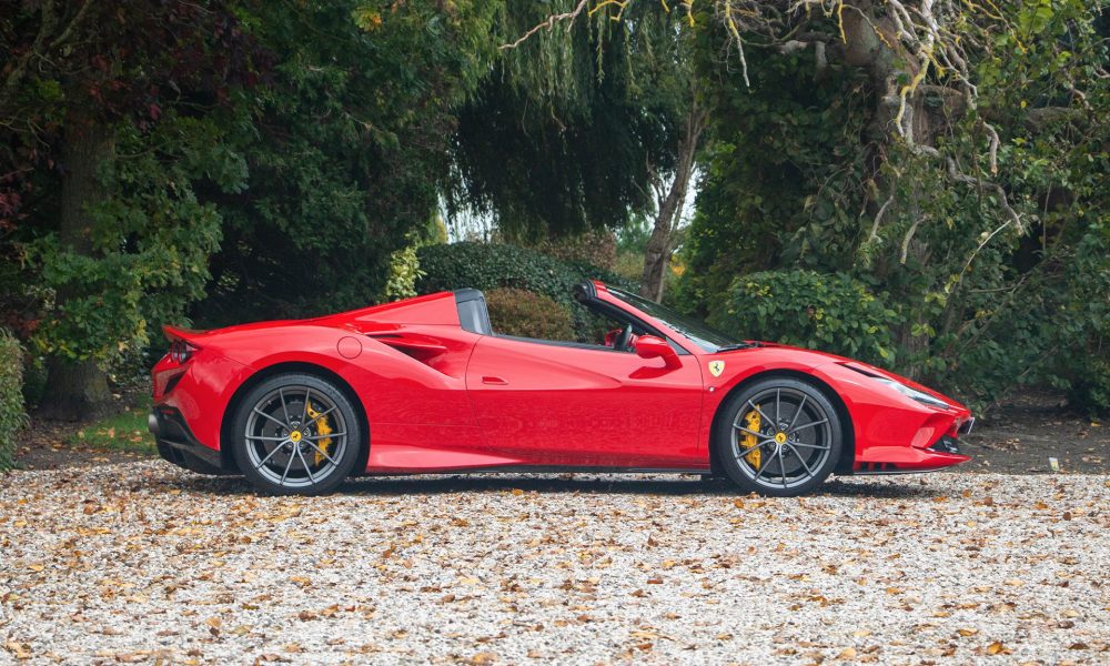 RAOW ferrari f8-5