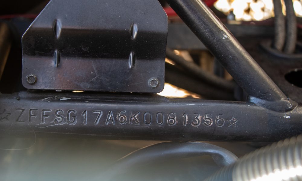 RAOW-ferrari-testarossa-white_0000s_0008_RAOW-ferrari-testarossa-white-bewerkt-26