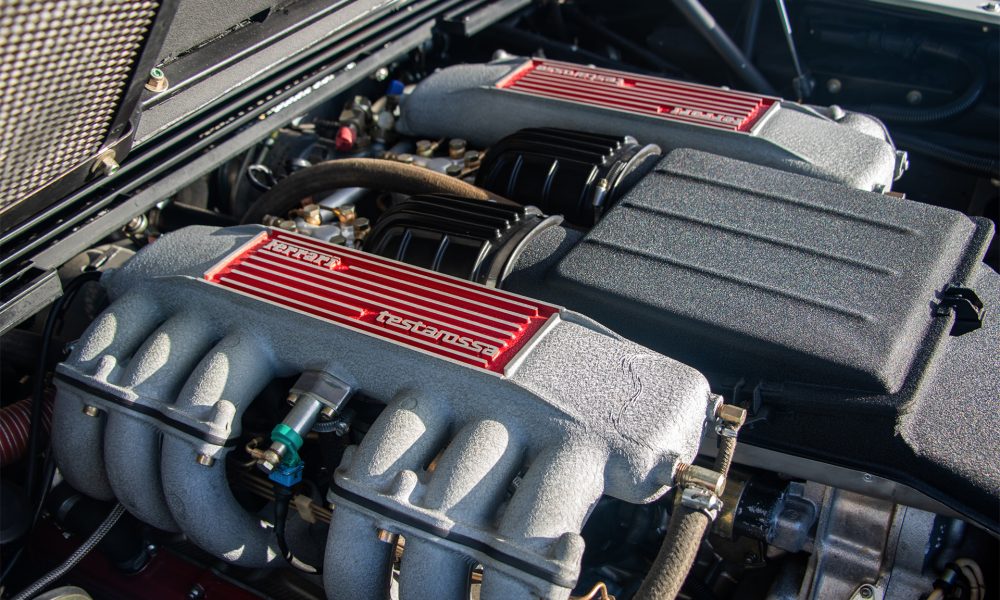 RAOW-ferrari-testarossa-white_0000s_0009_RAOW-ferrari-testarossa-white-bewerkt-25