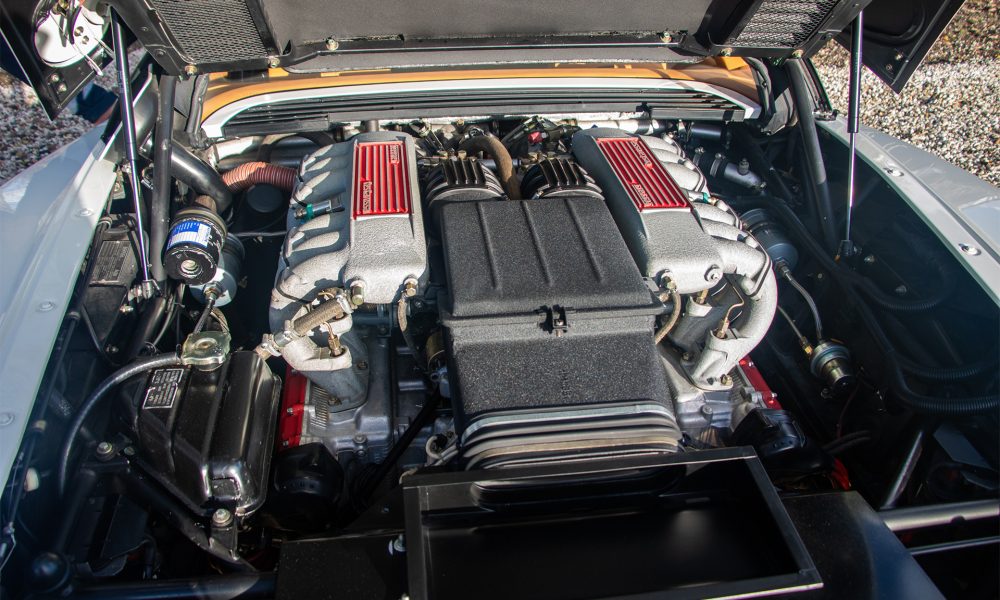 RAOW-ferrari-testarossa-white_0000s_0010_RAOW-ferrari-testarossa-white-bewerkt-24