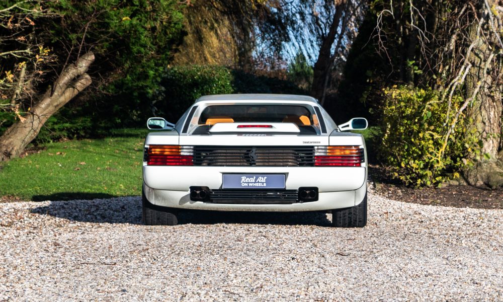 RAOW-ferrari-testarossa-white_0000s_0025_RAOW-ferrari-testarossa-white-bewerkt-9