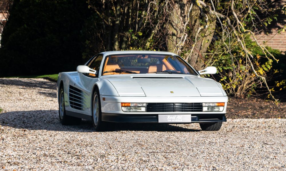 RAOW-ferrari-testarossa-white_0000s_0032_RAOW-ferrari-testarossa-white-bewerkt-2