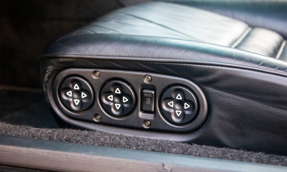 RAOW-porsche-911-carrera_0000s_0007_RAOW-porsche-911-carrera-black-bewerkt-18