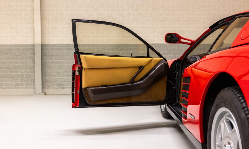 RAOW-testarossa-red-3