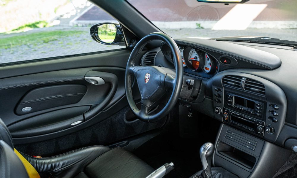 RMS-2004-Porsche-911-GT3-33