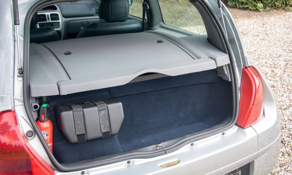 Renault-Clio-Sportv6