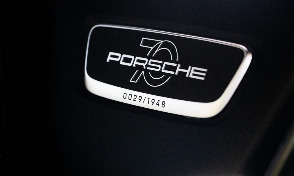 Speedster__0031_RAOW-Porsche-Speedster_0000s_0011_RAOW-Porsche-Speedster-Finals-33