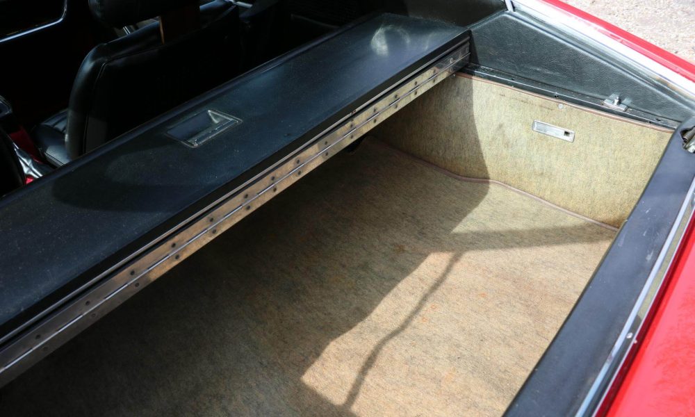 alfa-romeo-montreal-37