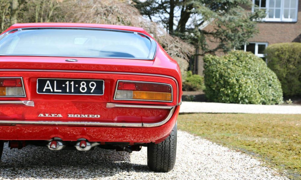 alfa-romeo-montreal-5