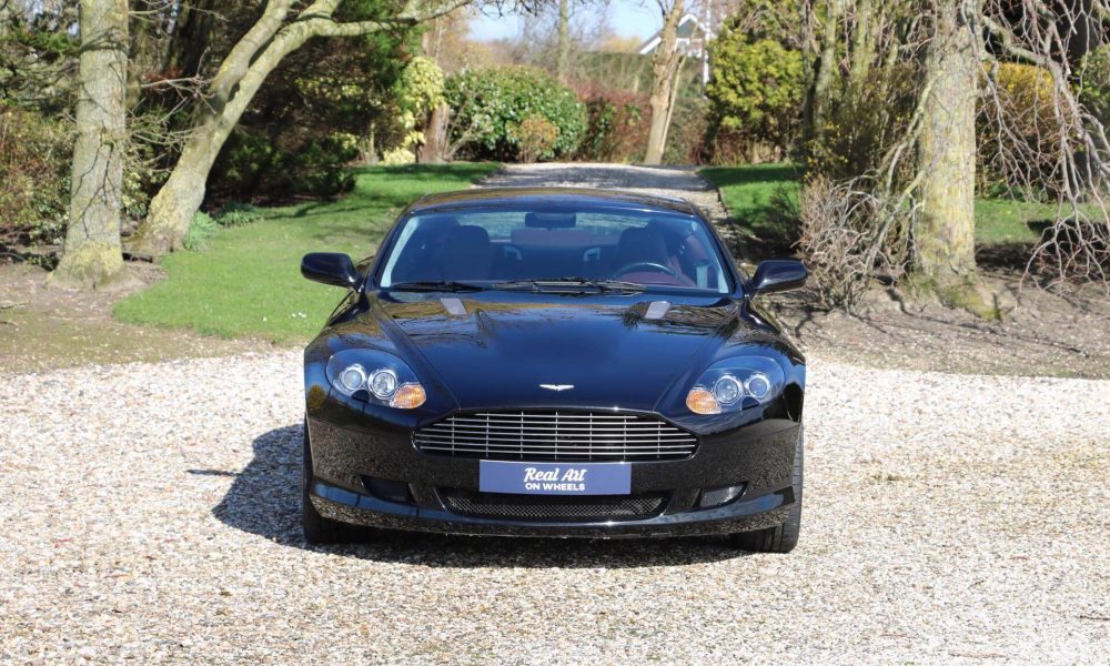 aston-martin-db9-1