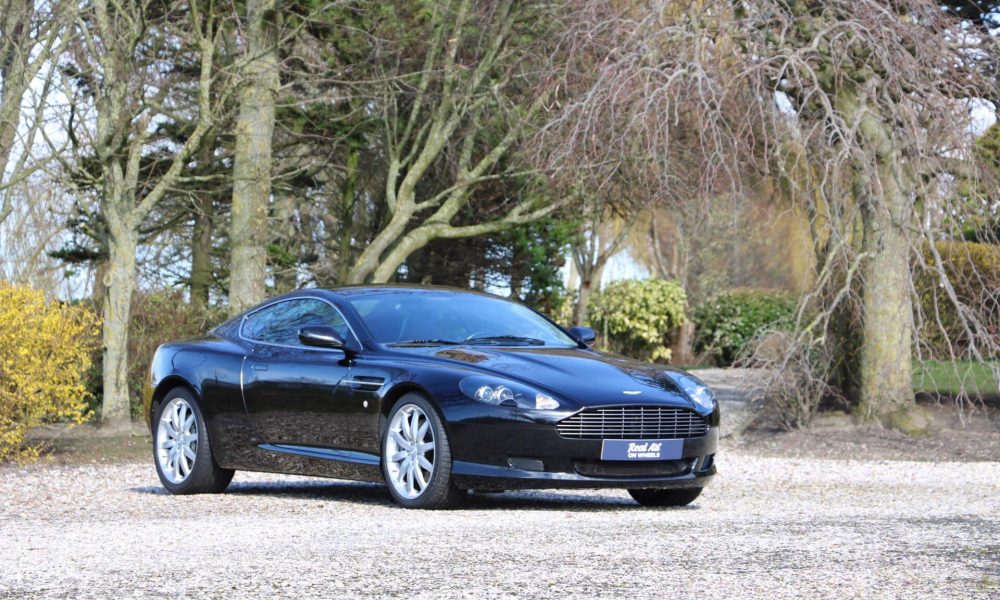 aston-martin-db9-20