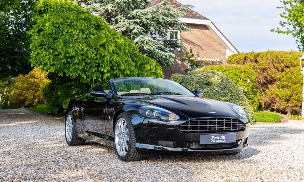 aston-martin-db9-volante-1