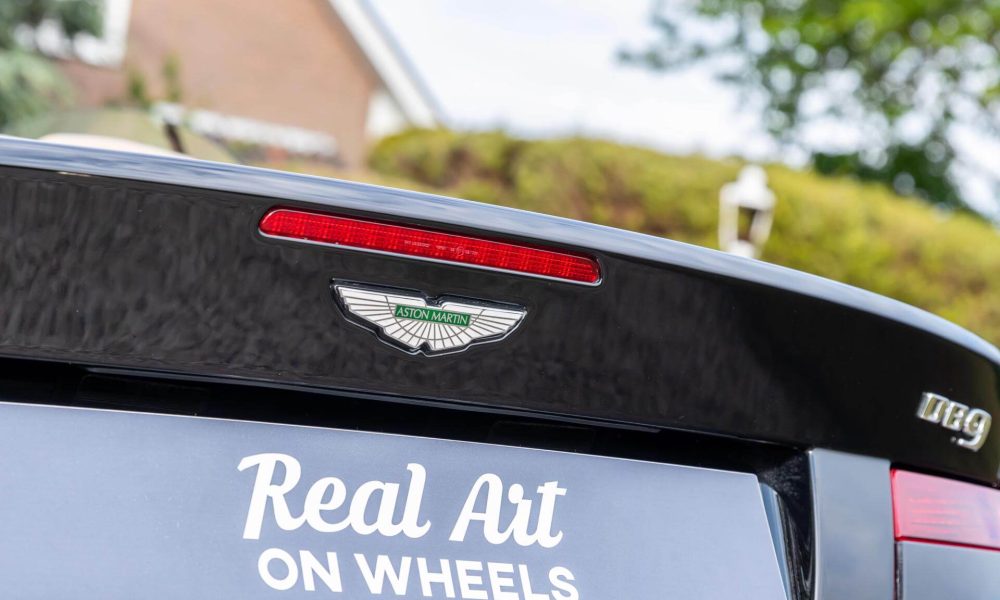 aston-martin-db9-volante-13