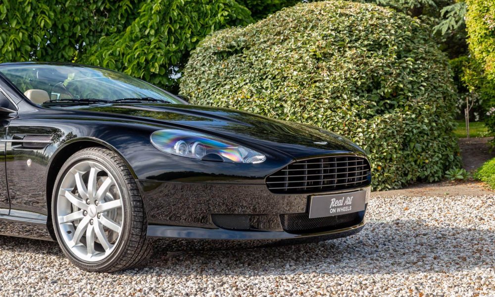 aston-martin-db9-volante-5