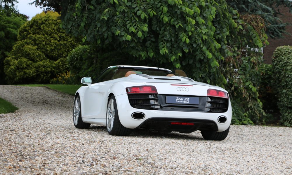 audi-r8-v10-manual-9-2048x1365