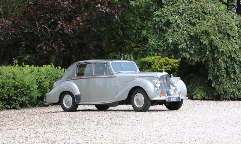 bentley-r-type-33