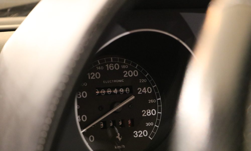 ferrari-355-gts-giallo-modena-10-2048x1365