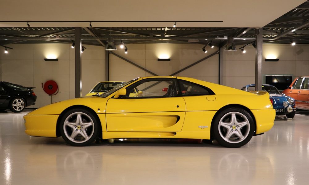 ferrari-355-gts-giallo-modena-5-1920x1281