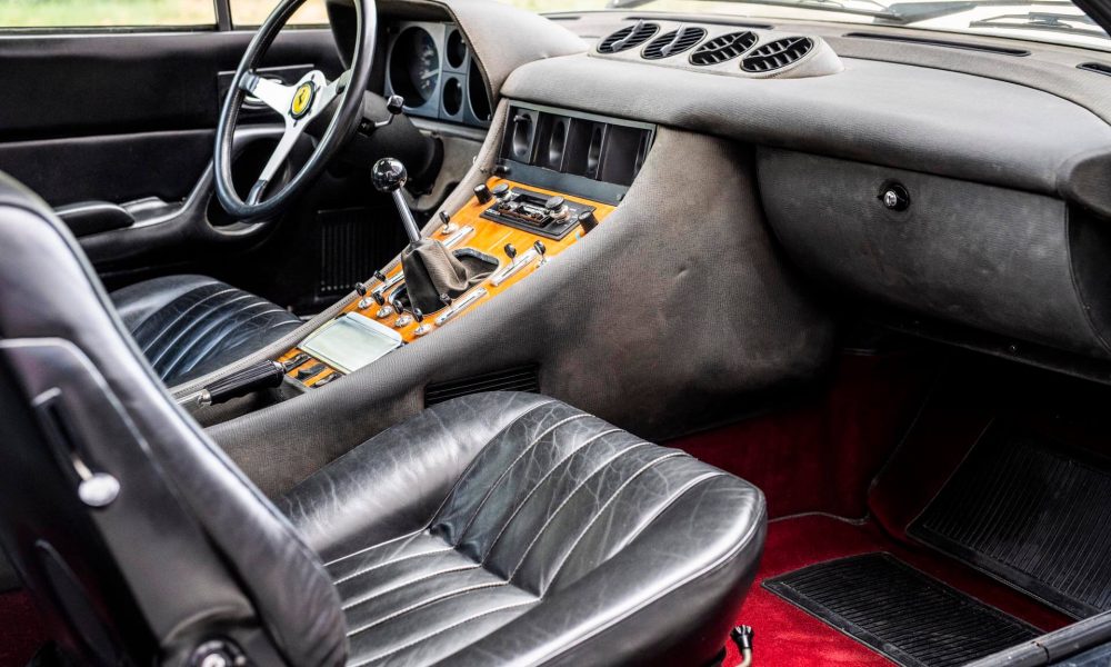 ferrari-365-gt4-2-2-realartonwheels-7