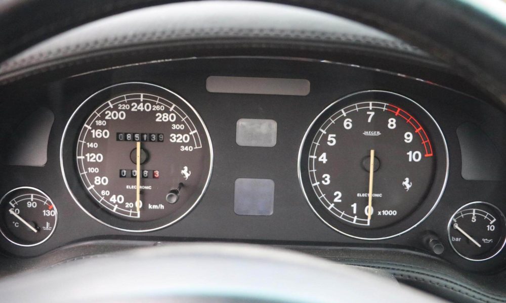 ferrari-550-maranello-realartonwheels-18