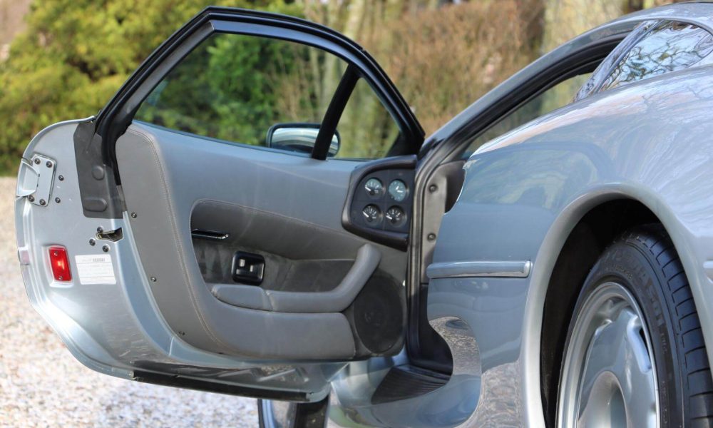 jaguar-xj220-123-15-2