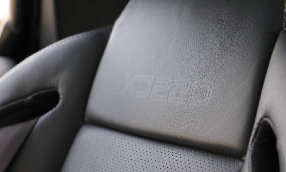 jaguar-xj220-123-23-2