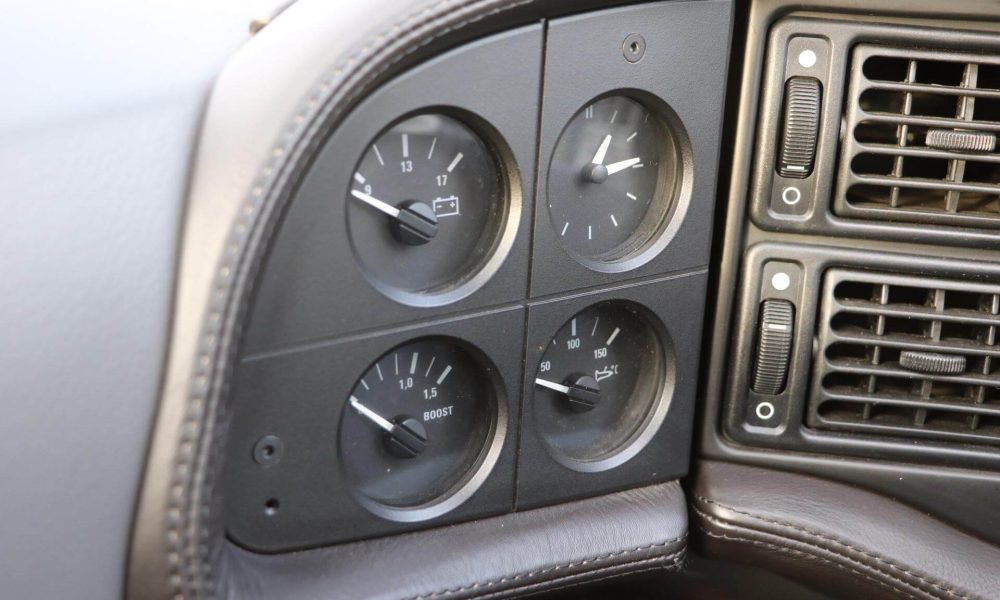 jaguar-xj220-123-29-2