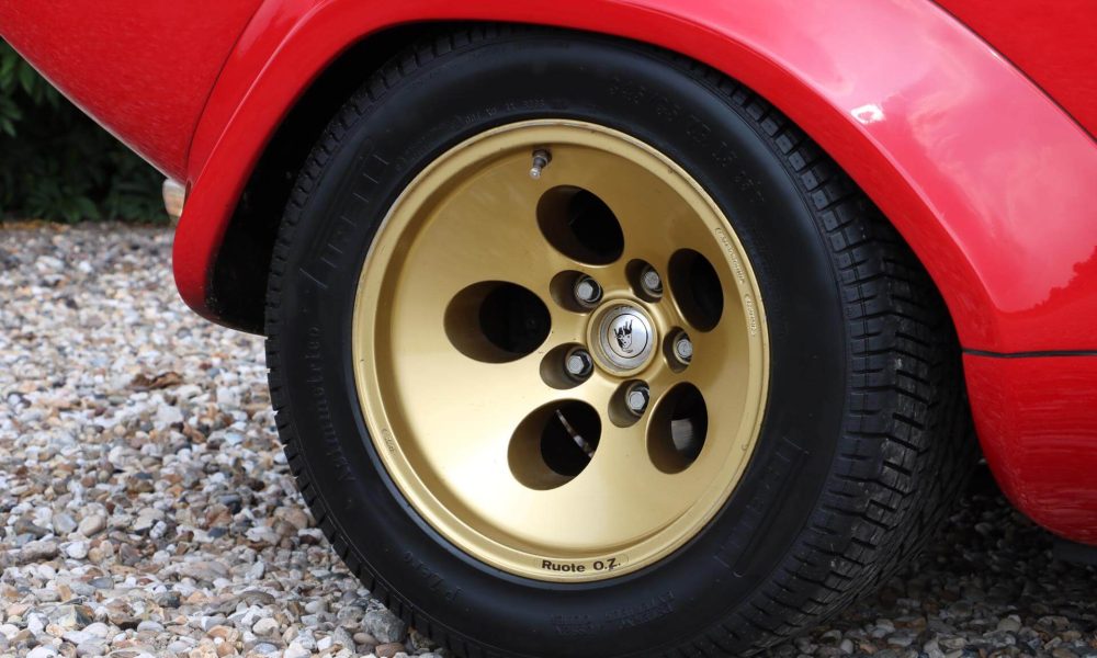 lamborghini-countach-5000-qv-16