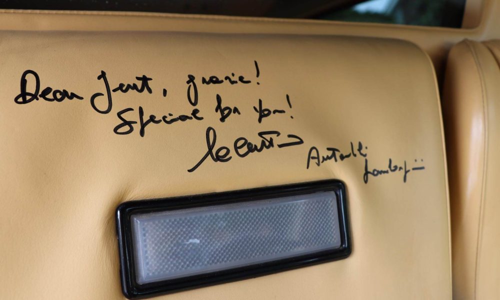 lamborghini-countach-5000-qv-32