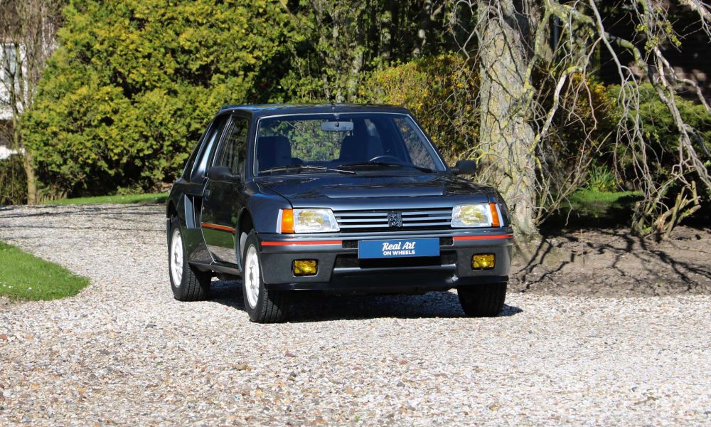 peugeot-205-turbo-12