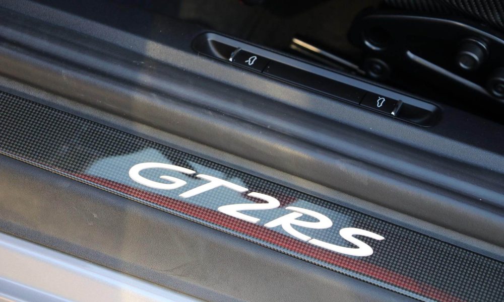 porsche-991-gt2rs-21