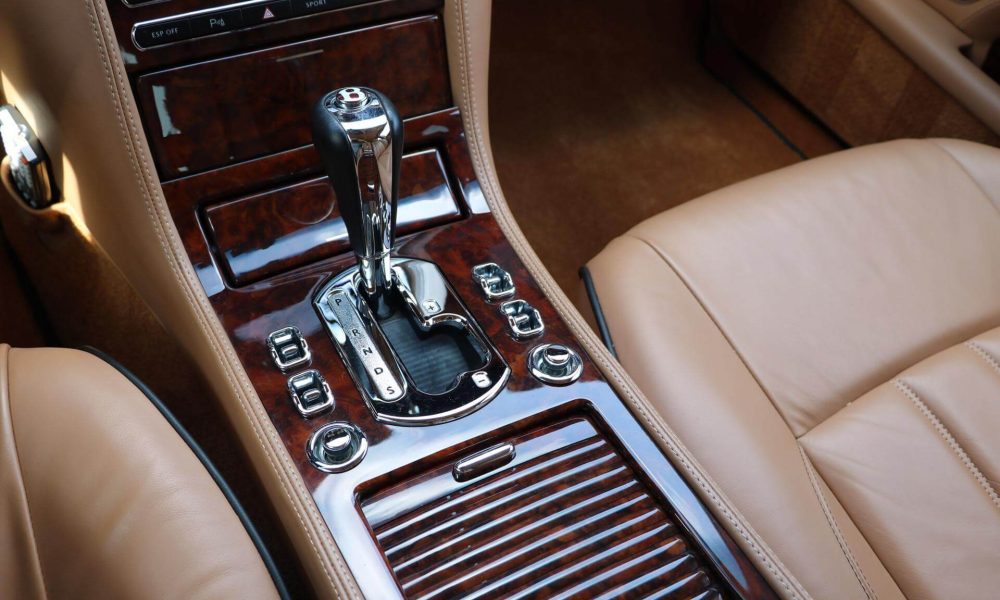 real-art-on-wheels-bentley-arnage-rl-30