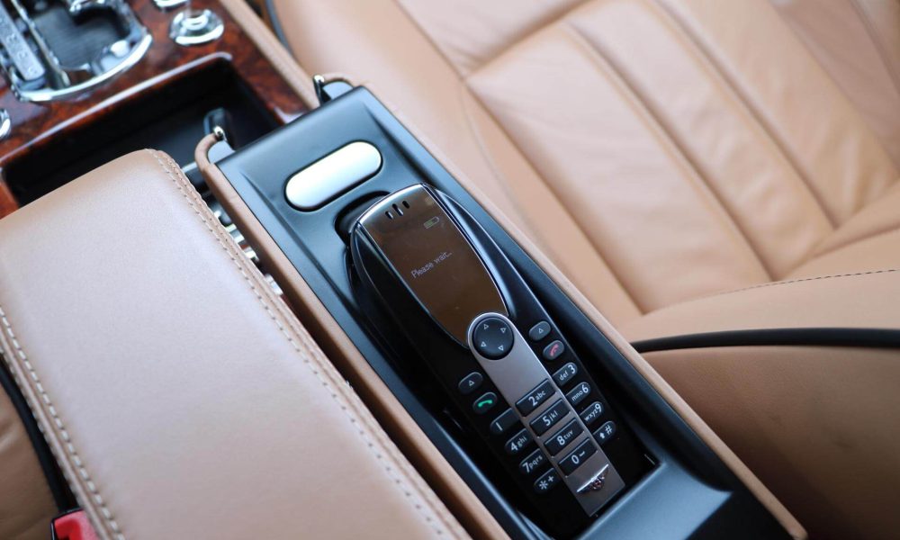 real-art-on-wheels-bentley-arnage-rl-32