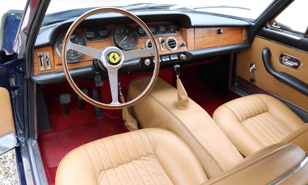 real-art-on-wheels-ferrari-330-gt-22