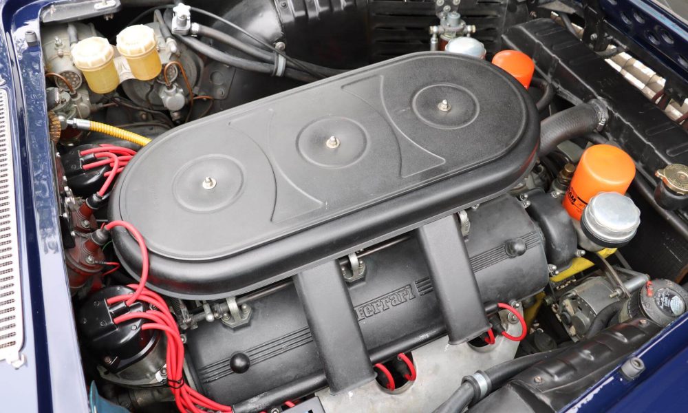 real-art-on-wheels-ferrari-330-gt-34