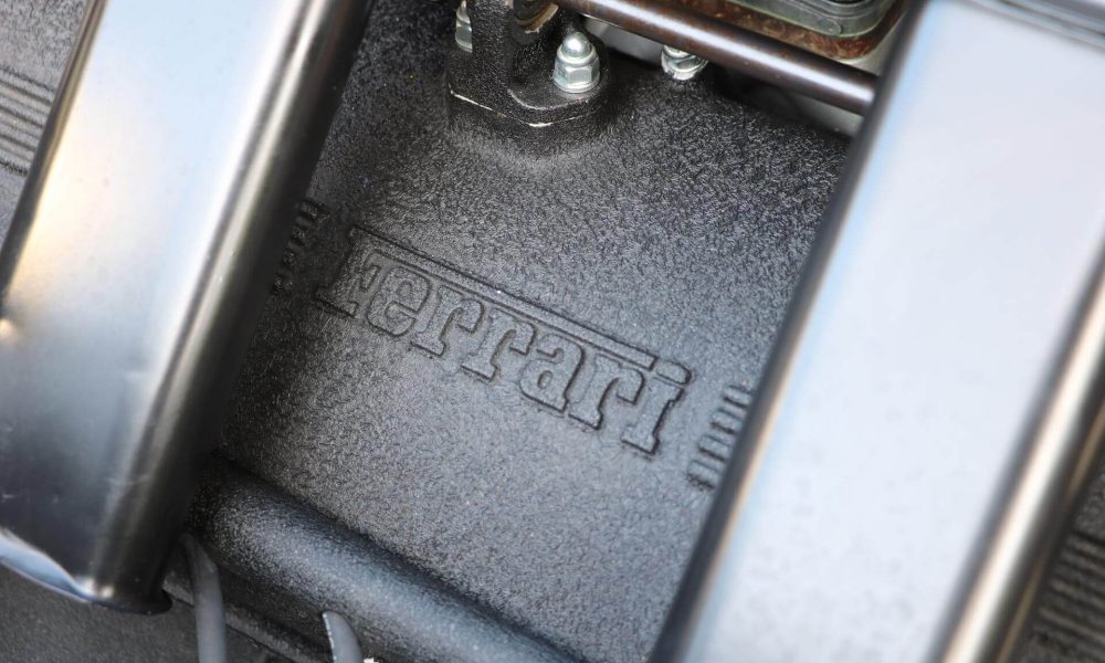 real-art-on-wheels-ferrari-365-gt-2-2-29