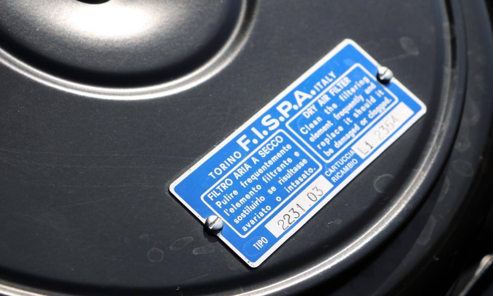 real-art-on-wheels-ferrari-365-gt-2-2-30