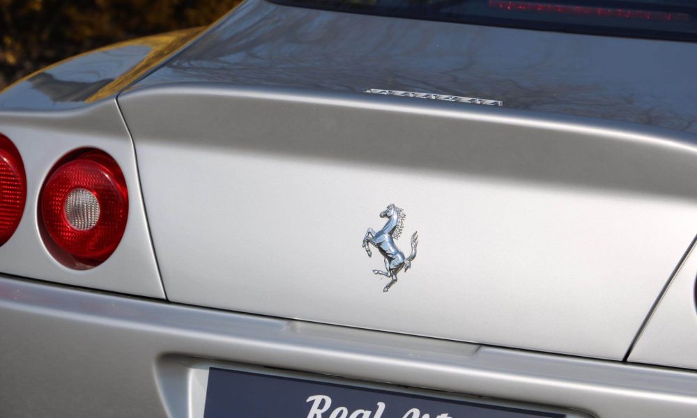 real-art-on-wheels-ferrari-550-maranello-13