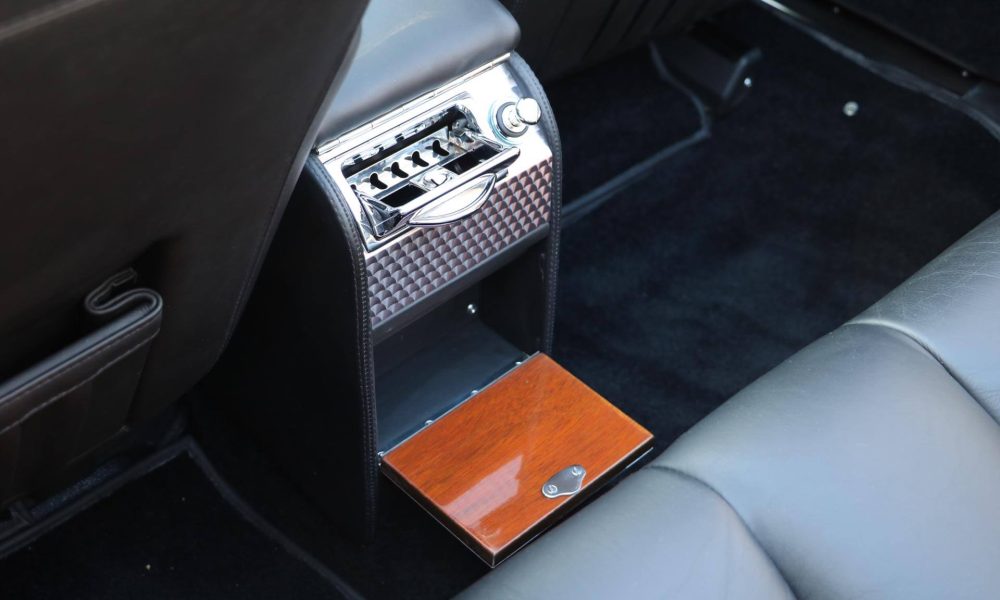 reala-art-on-wheels-bentley-azure-widebody-25