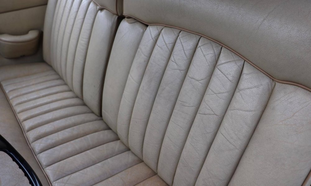 rolls-royce-silver-cloud-dhc-11