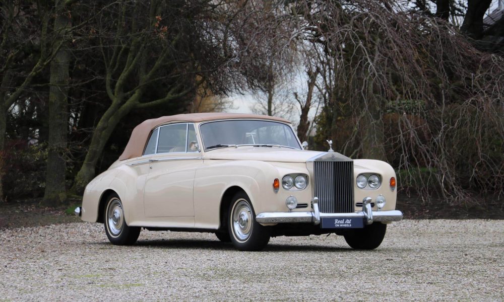 rolls-royce-silver-cloud-dhc-2